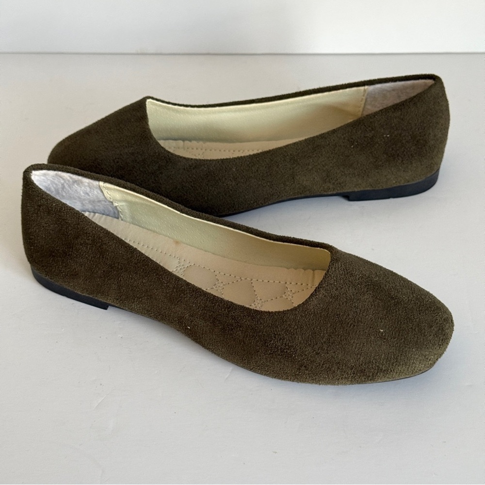 Unbranded Women's Square Toe Olive Faux Suede Ballet Flats Size EU 38 | US 7.5